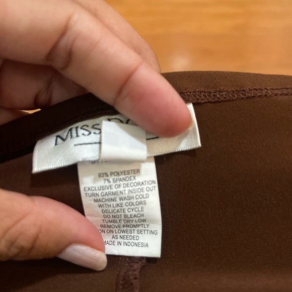 MISS DORBY BROWN WRAP NECKLINE KNIT STRETCH DRESS - Picture 3 of 8